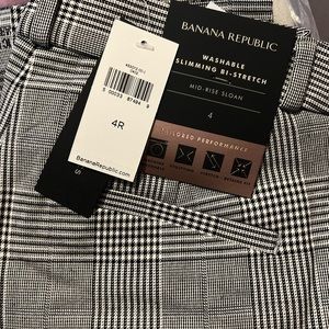 BANANA REPUBLIC - Sloan Pant - Size 4